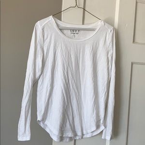Basic white long sleeve shirt